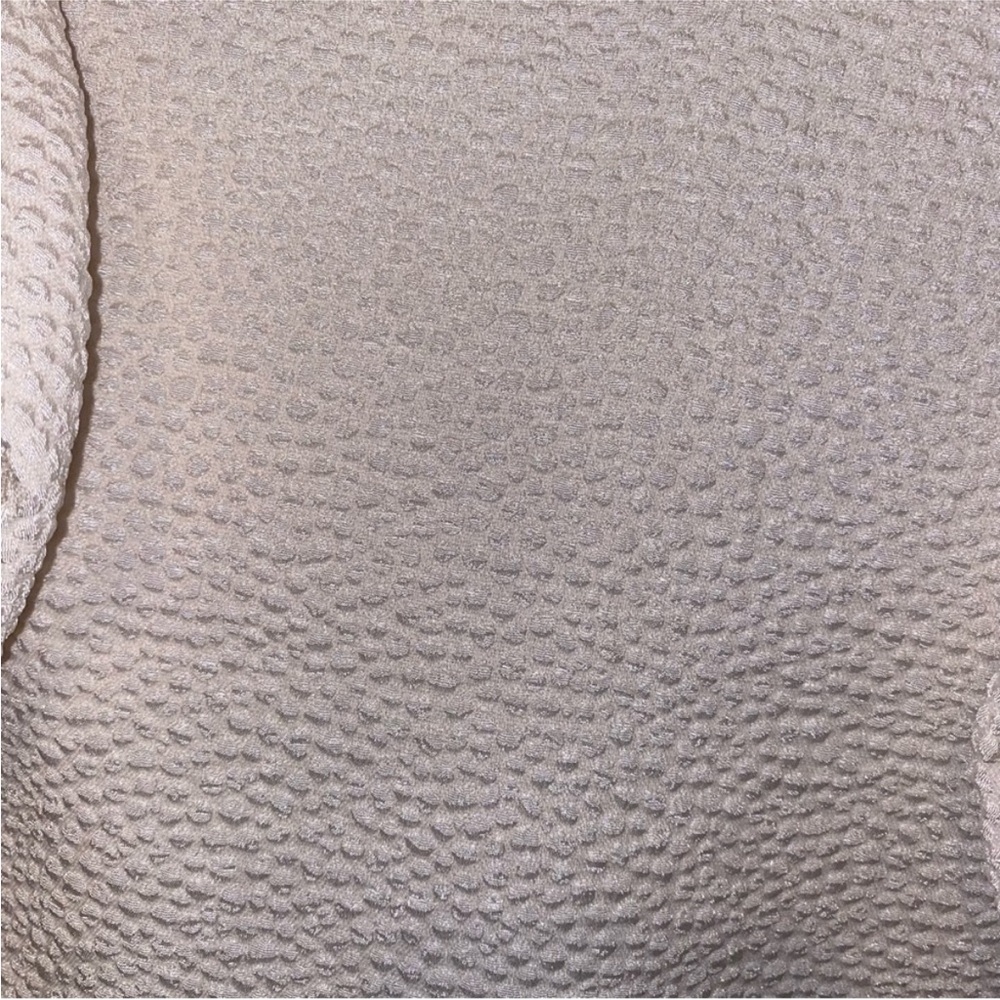 Express White Textured Ruffle Blouse - Picture 5 of 6
